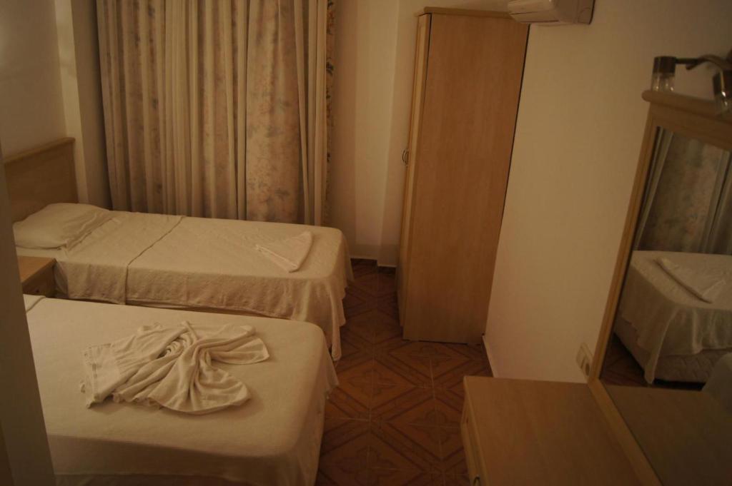 George & Dragon Beach Hotel Мармарис Стая снимка